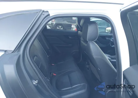 2019 Jaguar F-Pace 25T R-Sport/30T R-Sport z USA, uszkodzony, nr VIN SADCL2GX2KA369138